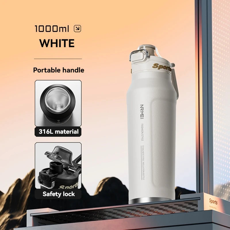 ArcticLock Bottle in white, 1000ml, featuring a portable handle and safety lock for optimal hydration on the go.